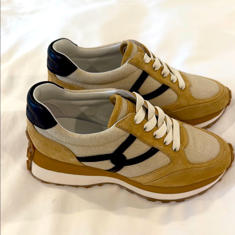 Valentina Ecru and Black Sneakers Size 8